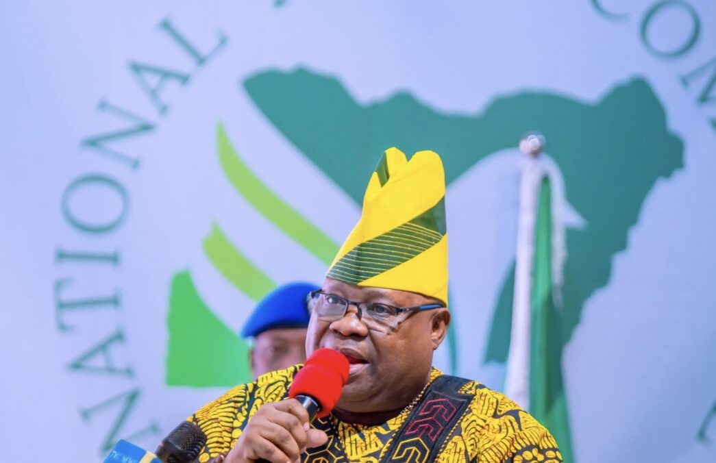 Adeleke Slams EFCC Over Alleged Freeze on Osun Government Account