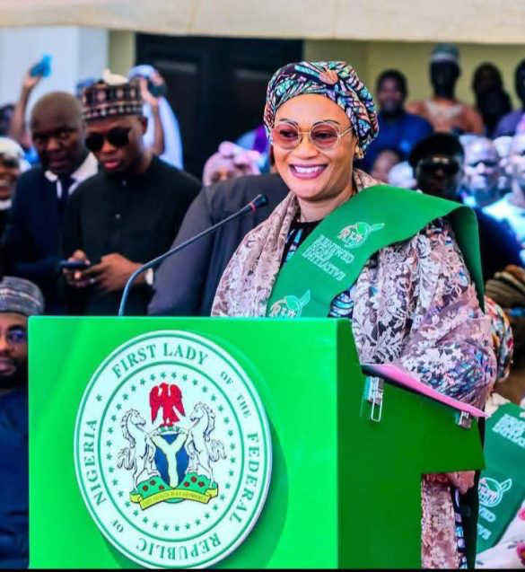 Nigeria’s First Lady Unveils National Community Food Bank for S’East in Anambra